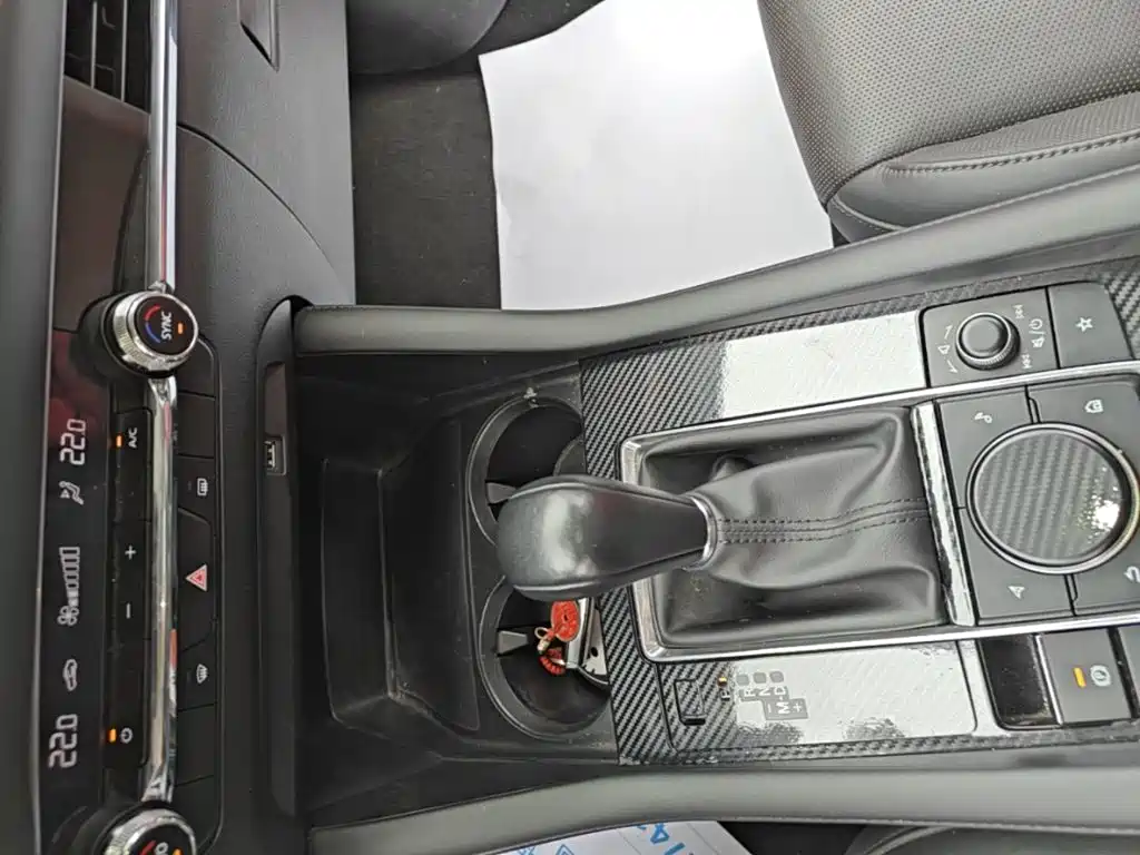 Mazda 3 Axela — миниатюра 14