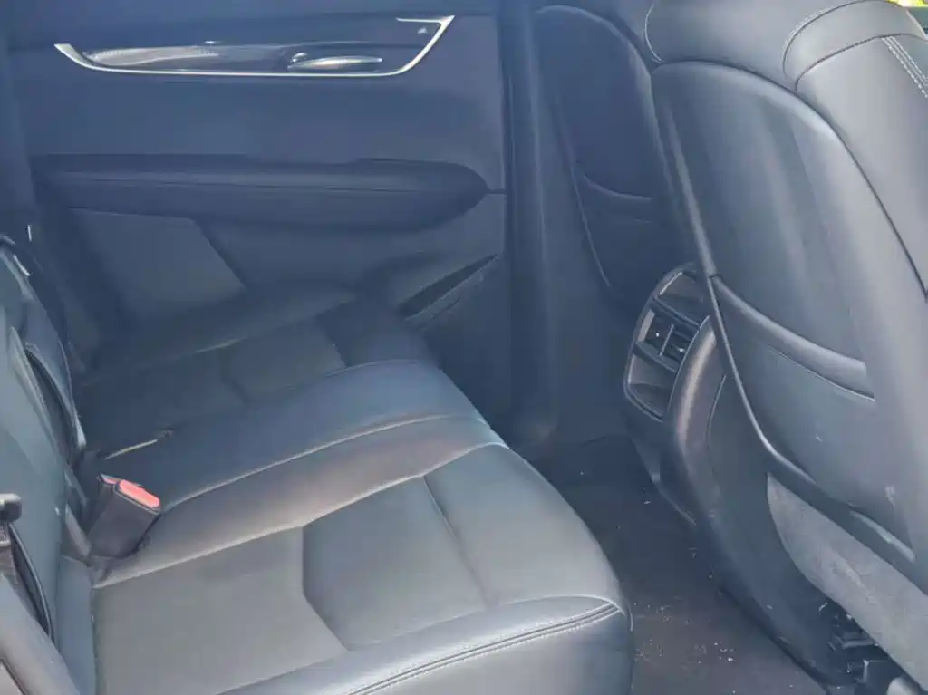 Cadillac XT5 — миниатюра 8