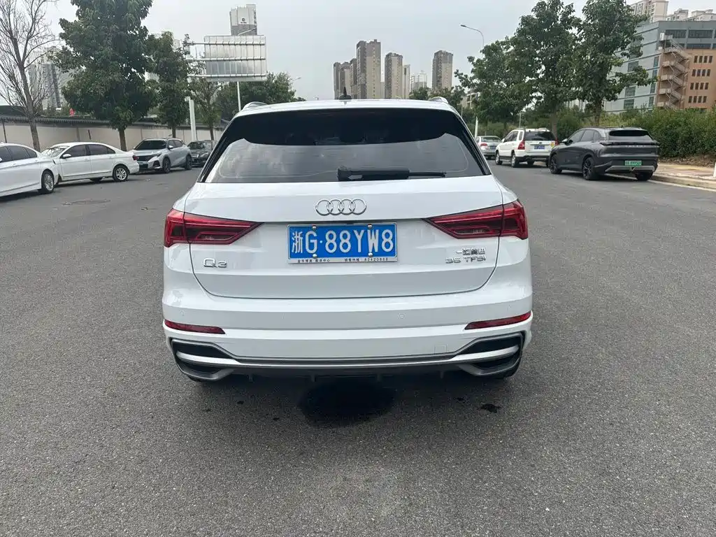 Audi Q3 — миниатюра 13