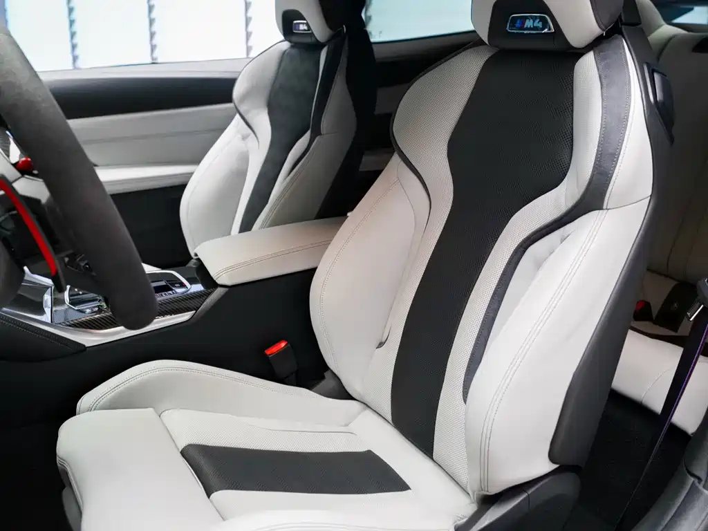 BMW M4 — миниатюра 21