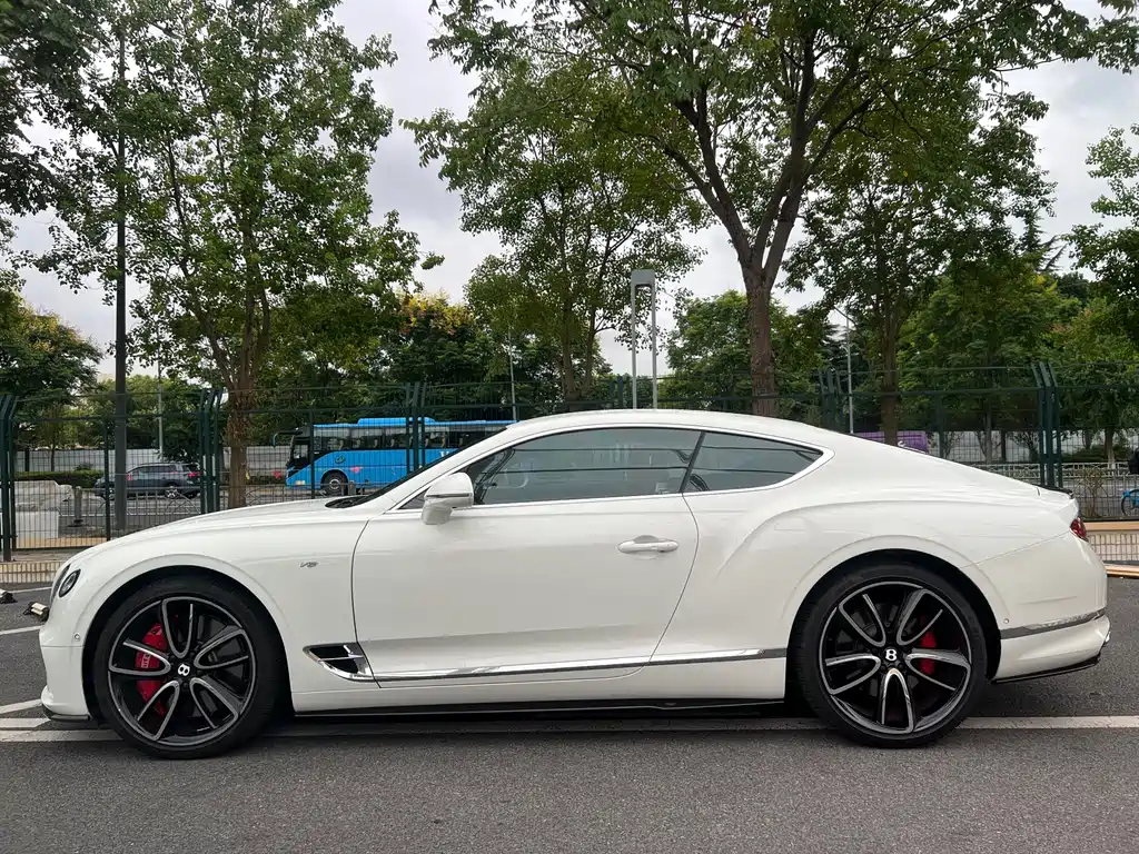 Bentley Continental — миниатюра 7
