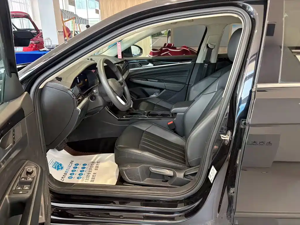 Volkswagen Passat — миниатюра 7