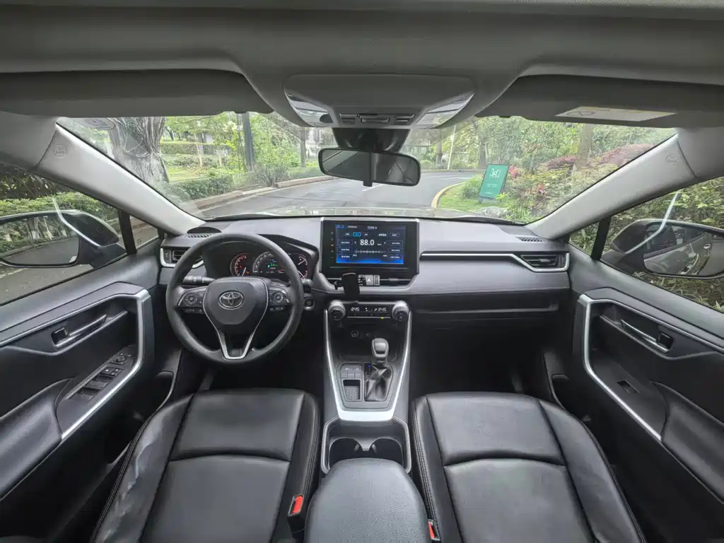 Toyota RAV4 2020 2.0L CVT