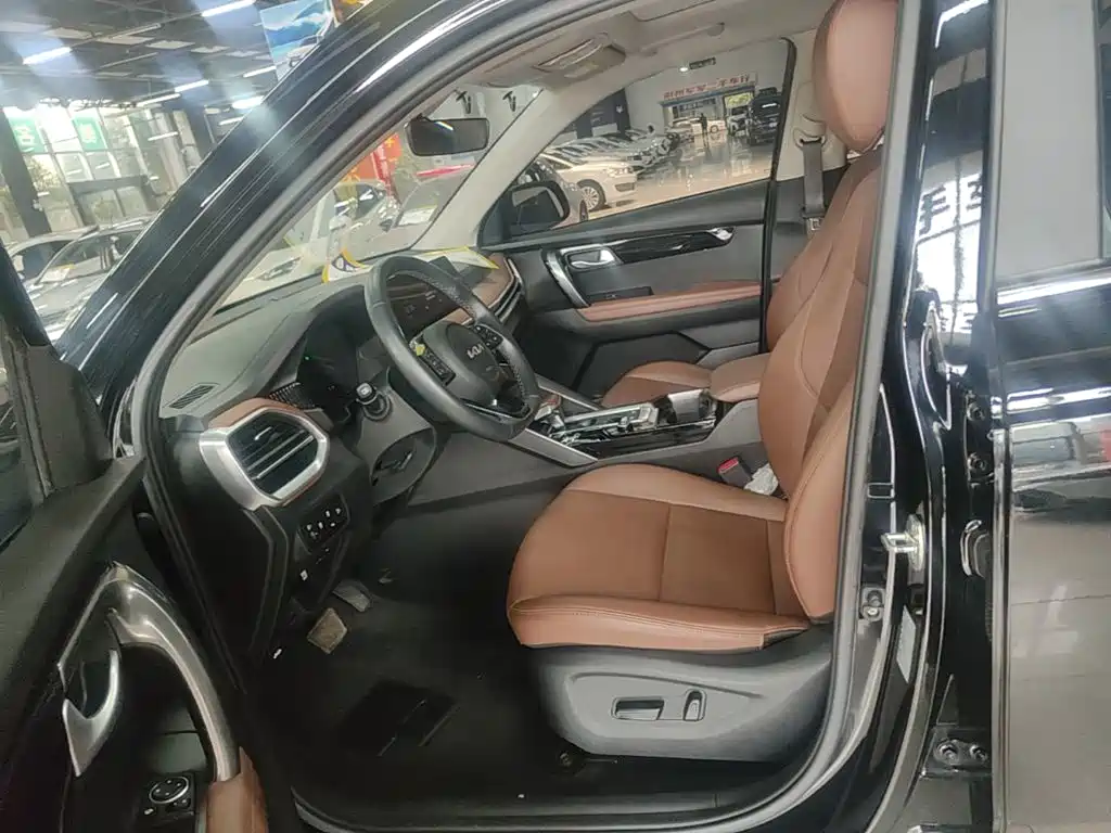 Kia Sportage — миниатюра 15