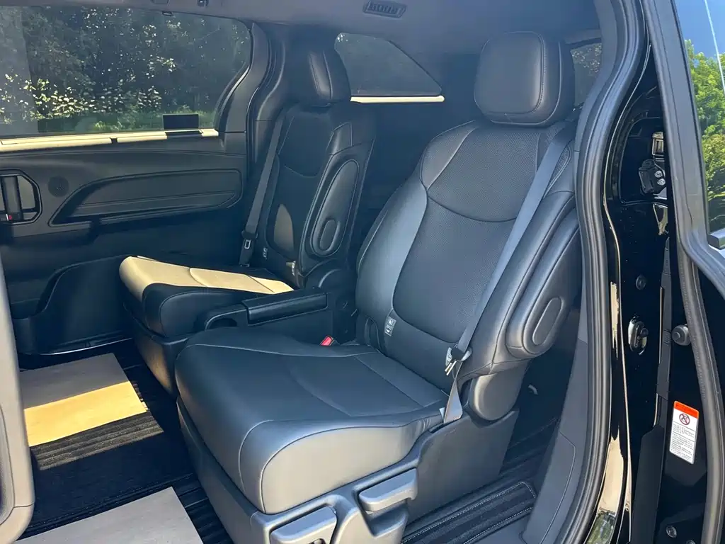 Toyota Granvia 2026 2.5L Comfort