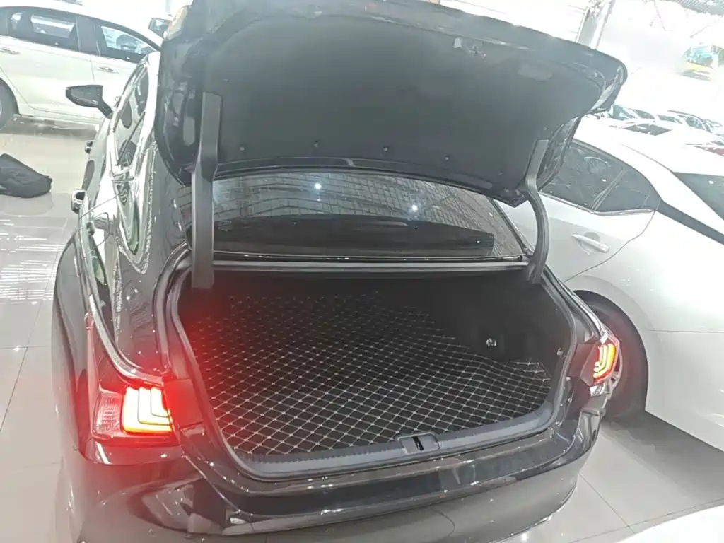Lexus ES — миниатюра 19