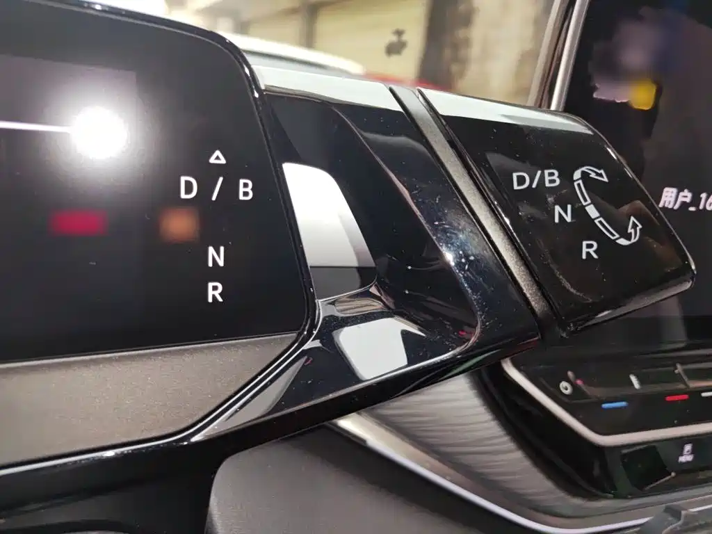 Volkswagen ID.4 Crozz — миниатюра 7
