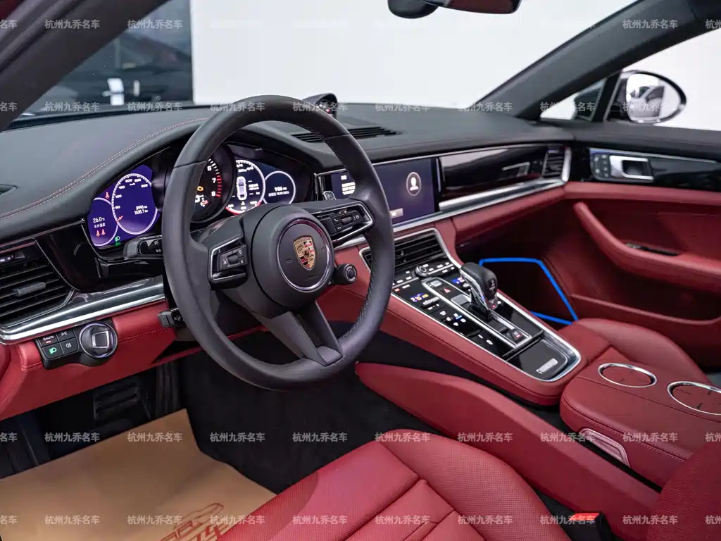 Porsche Panamera — миниатюра 15