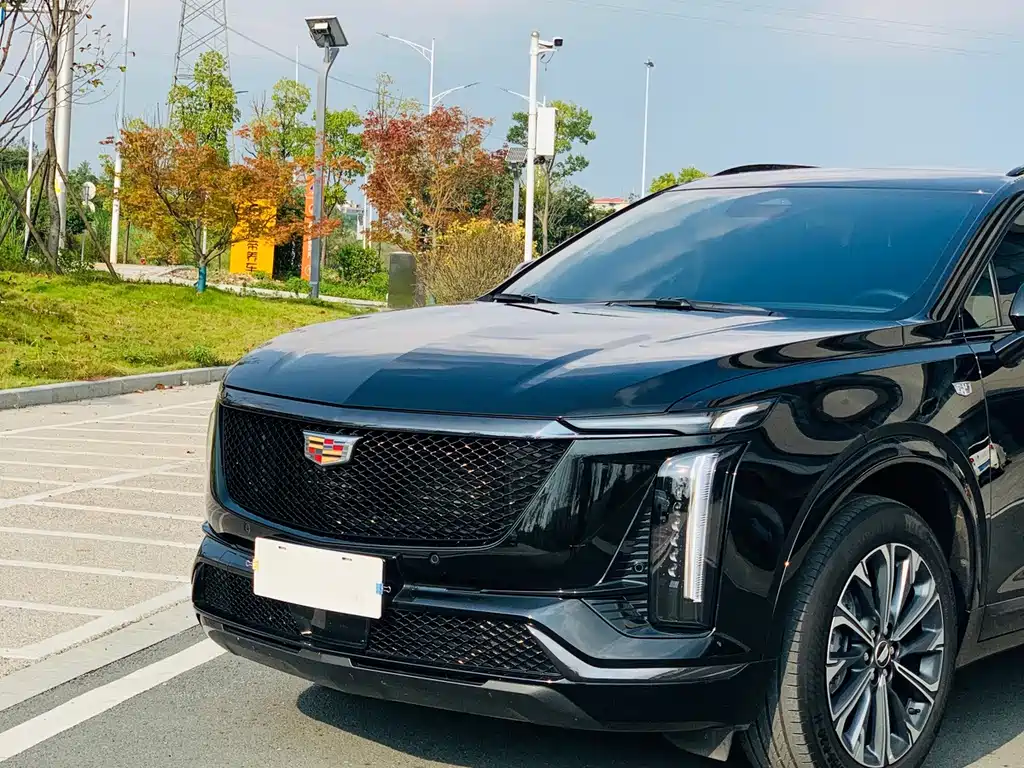 Cadillac XT5 — миниатюра 7