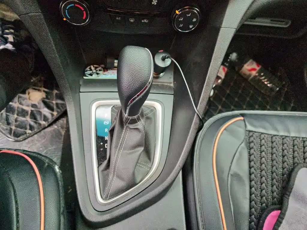 Buick Excelle — миниатюра 10