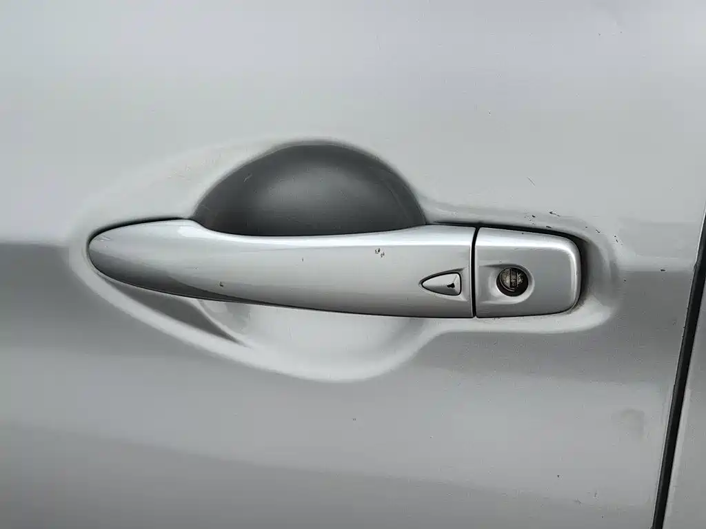 Nissan Qashqai — миниатюра 18