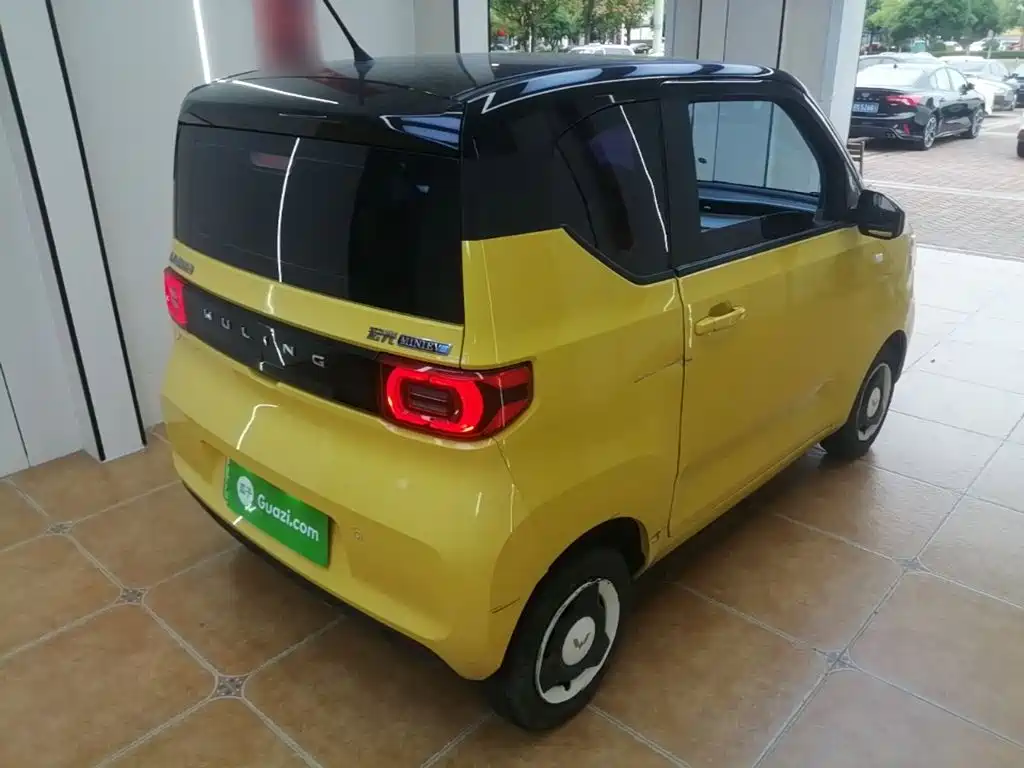 Wuling MINIEV — миниатюра 7