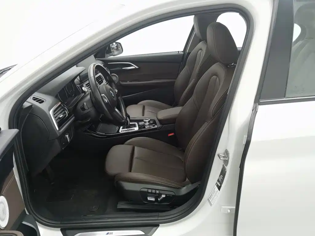 BMW 1 Series — миниатюра 10