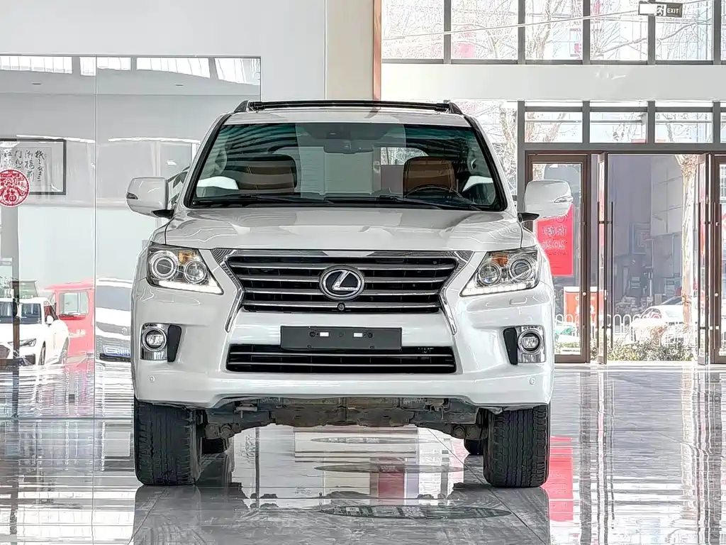 Lexus LX — миниатюра 2
