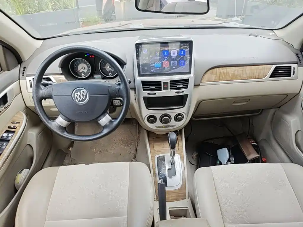 Buick Excelle — миниатюра 10