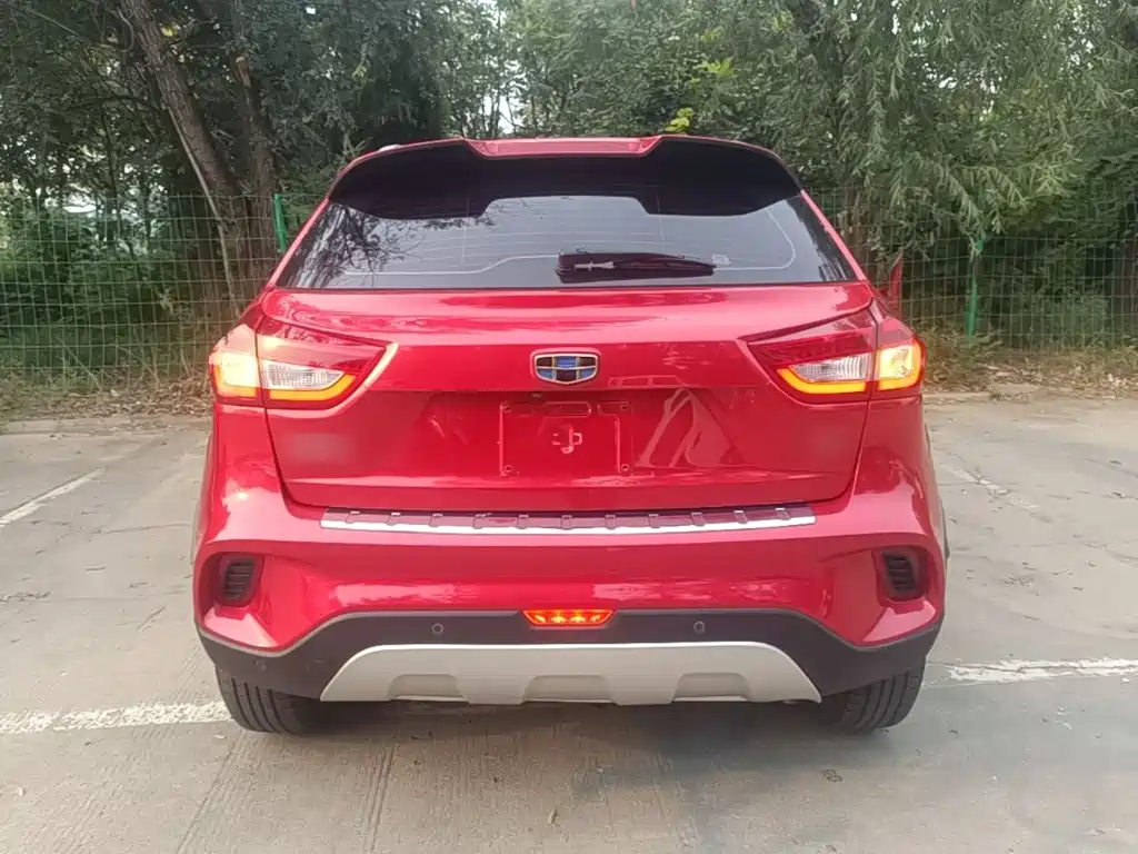 Geely Vision X3 — миниатюра 6