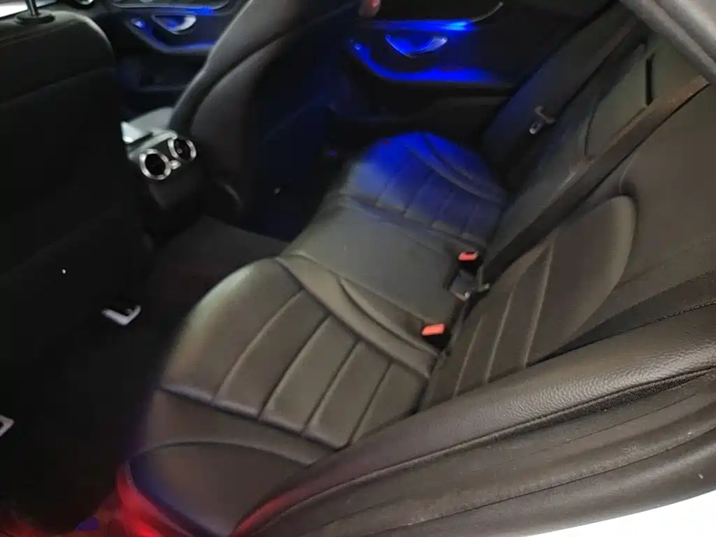 Mercedes-Benz C-Class — миниатюра 17