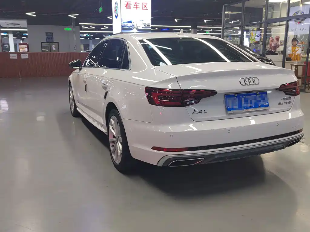 Audi A4L — миниатюра 13