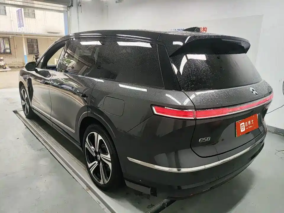NIO ES8 — миниатюра 8