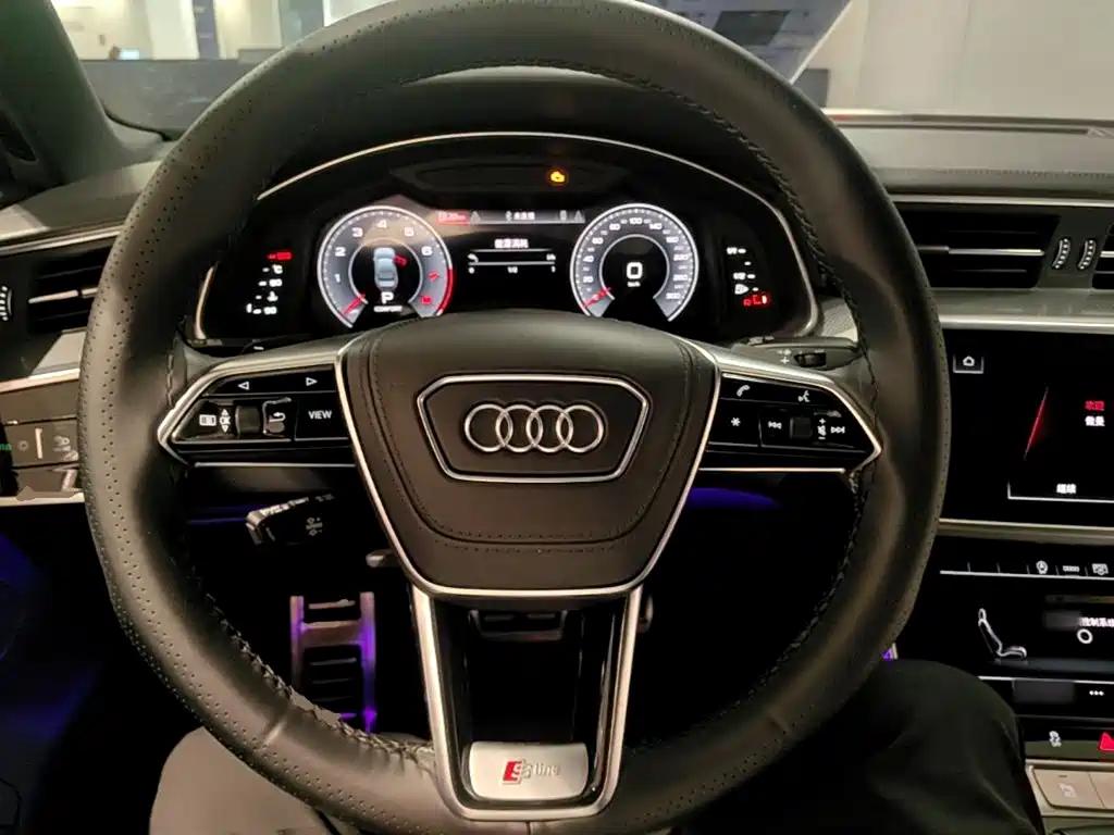 Audi A6L — миниатюра 11