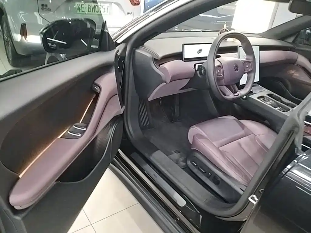 NIO ET5T — миниатюра 16