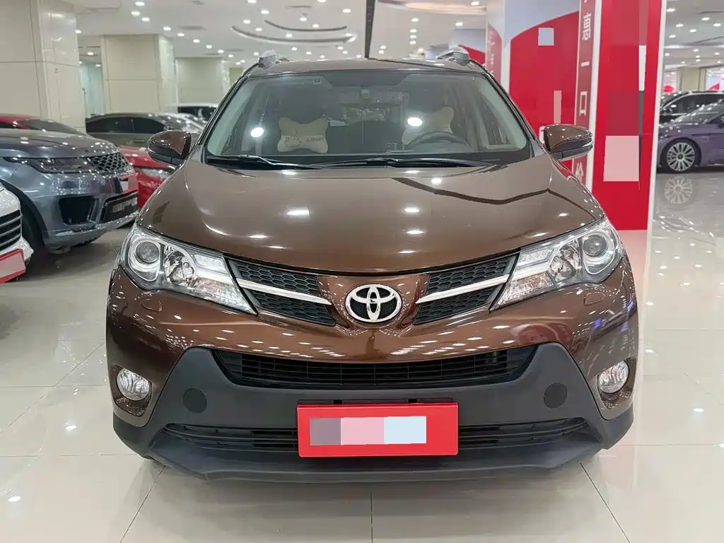 Toyota RAV4 — миниатюра 2