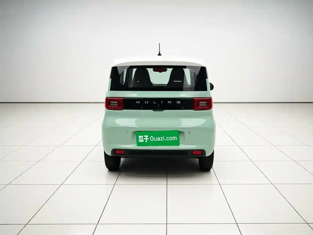 Wuling MINIEV — миниатюра 5