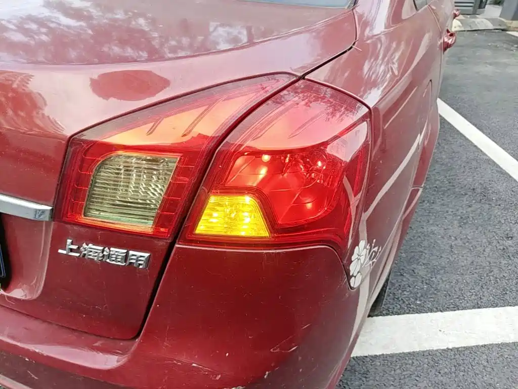 Buick Excelle — миниатюра 8