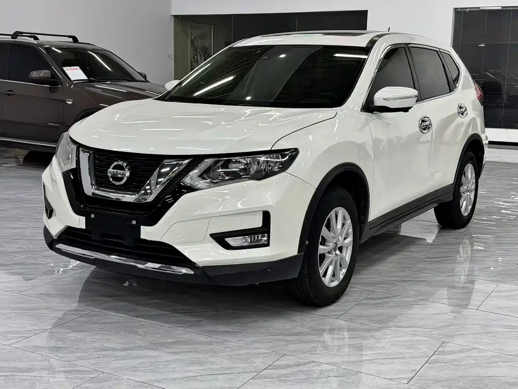 NISSAN QIJUN