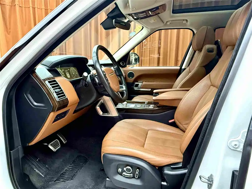 Land Rover Range Rover — миниатюра 7