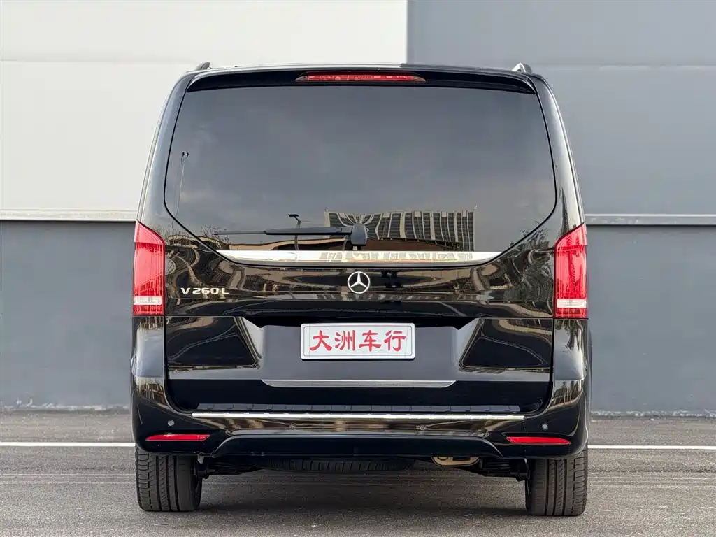Mercedes-Benz V-Class V 2022 V 260 L Luxury