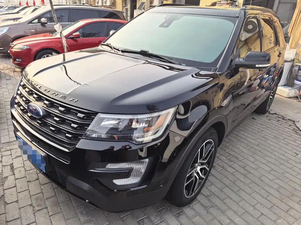 Ford Explorer (Import) 2018