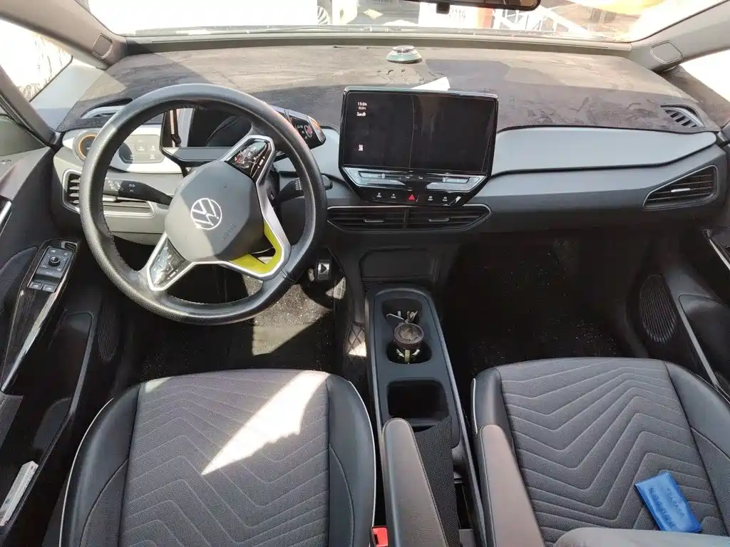 Volkswagen ID.3 — миниатюра 13