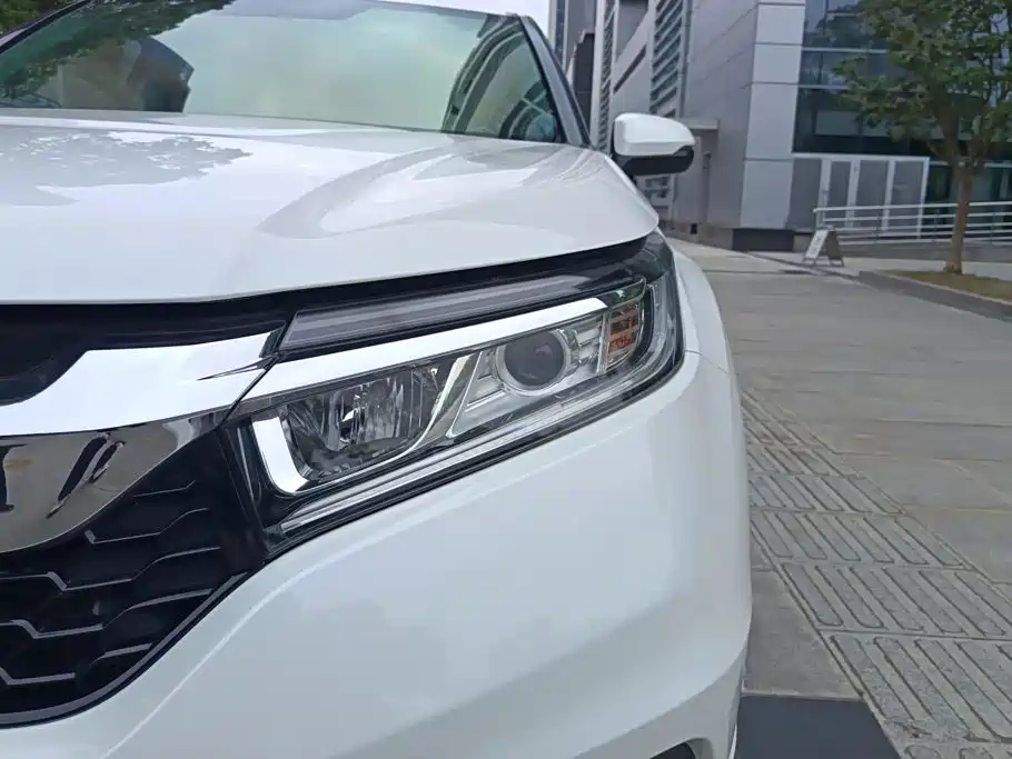 Honda Avancier — миниатюра 5