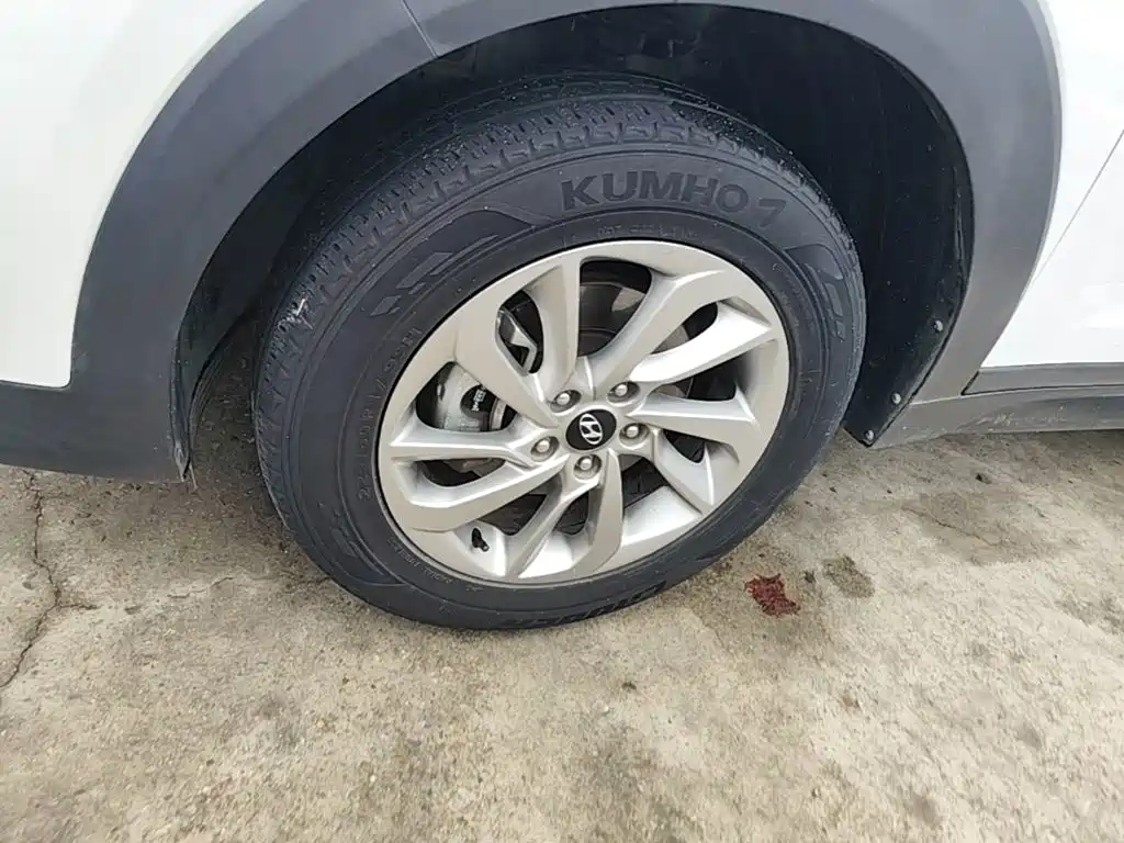 Hyundai Tucson — миниатюра 21