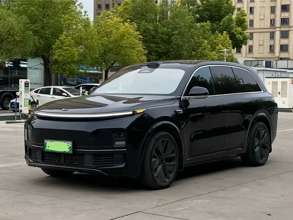 Li Auto Li L8