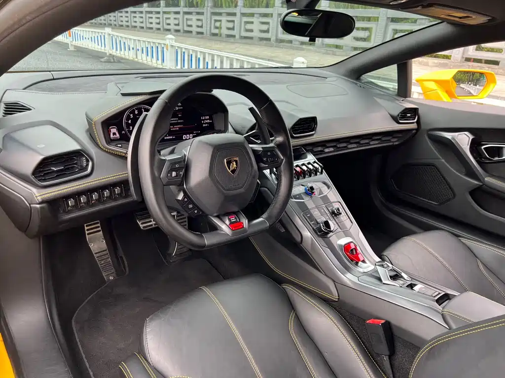 Lamborghini Huracán — миниатюра 4