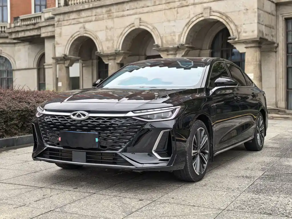 Chery Arrizo 8