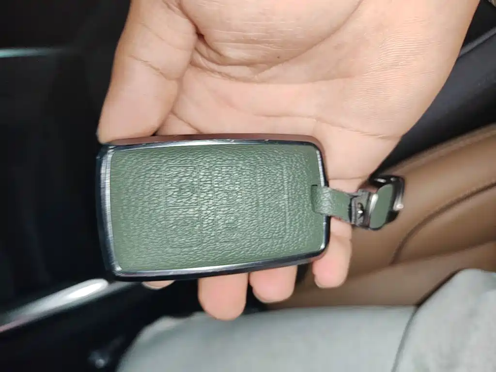Land Rover Discovery Sport — миниатюра 9
