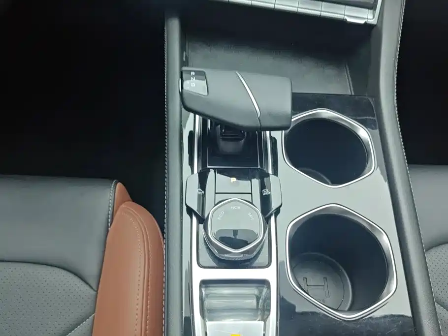 Changan Eado — миниатюра 16