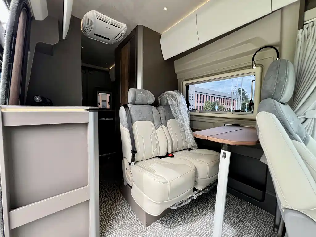 Ford Transit T8 — миниатюра 5