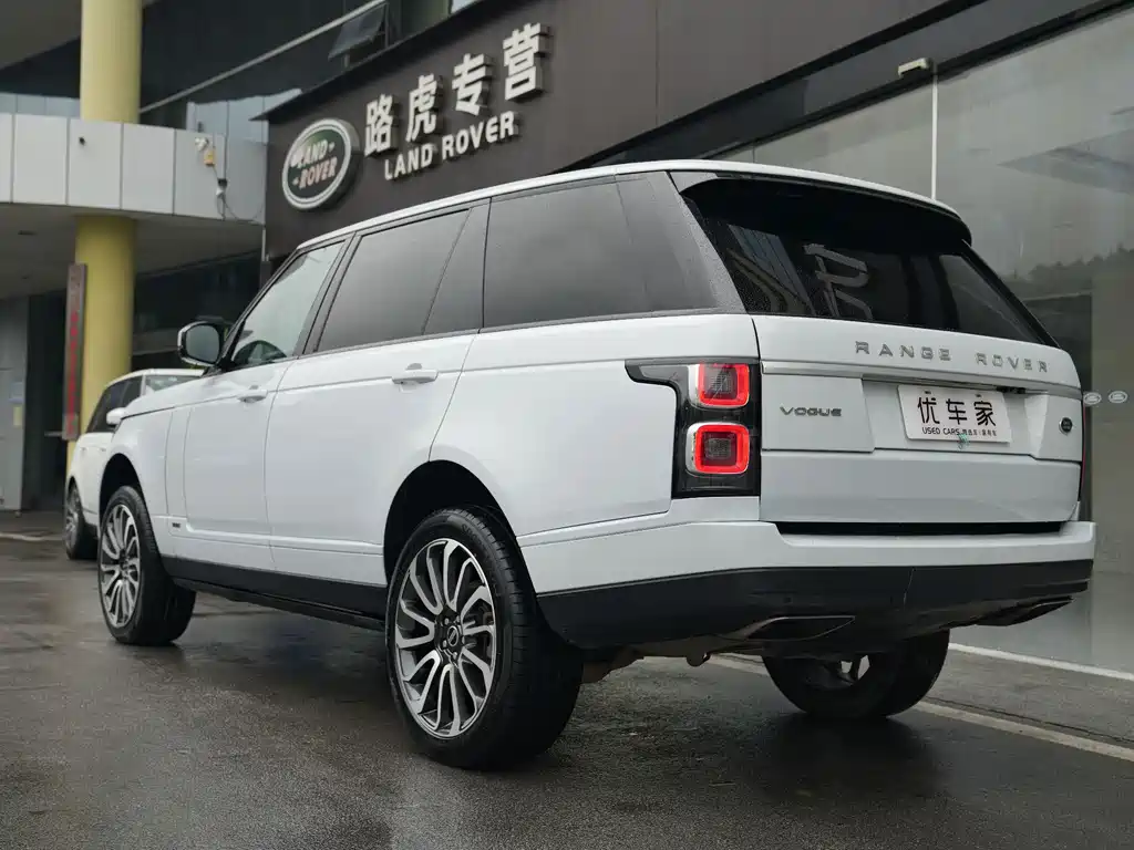 Land Rover Range Rover — миниатюра 3