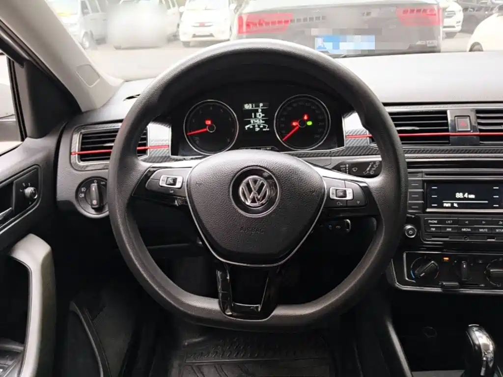 Volkswagen Santana — миниатюра 11