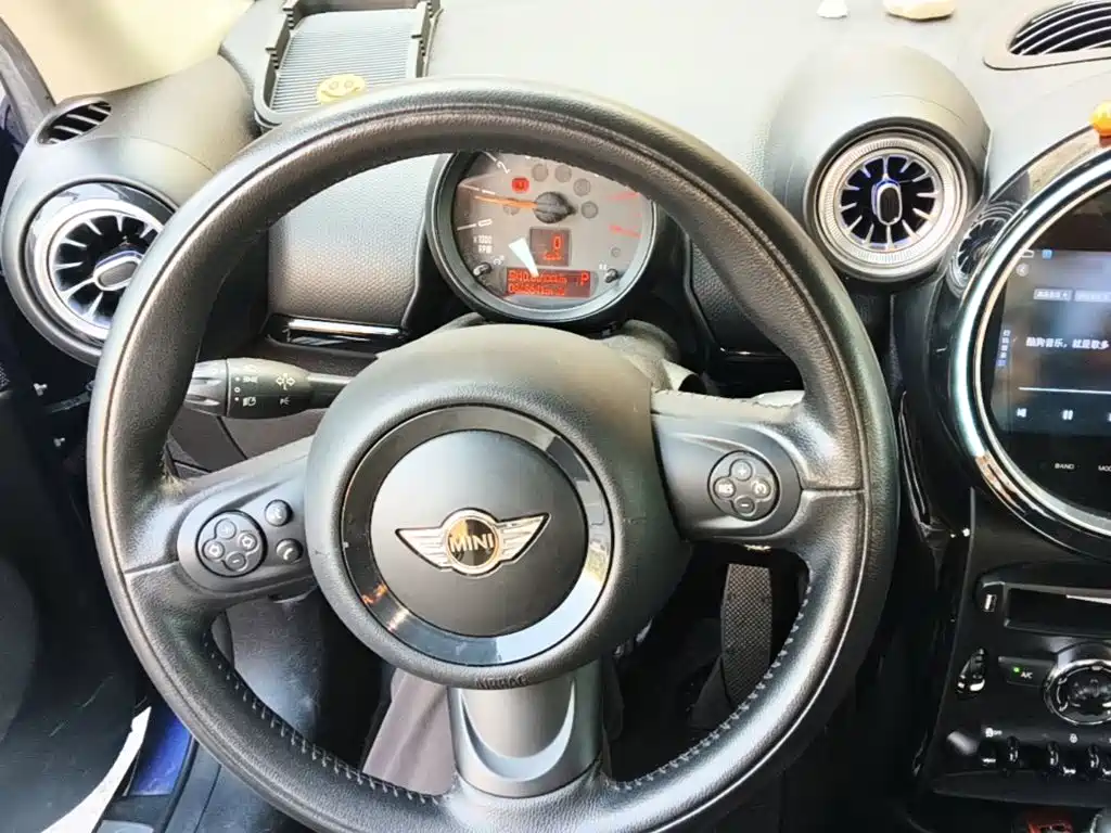 MINI Mini Countryman — миниатюра 11