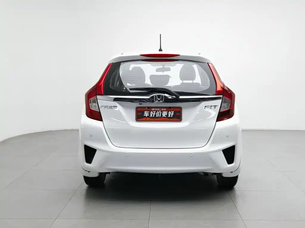 Honda Fit — миниатюра 4