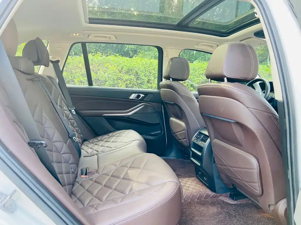 BMW X5 — миниатюра 26