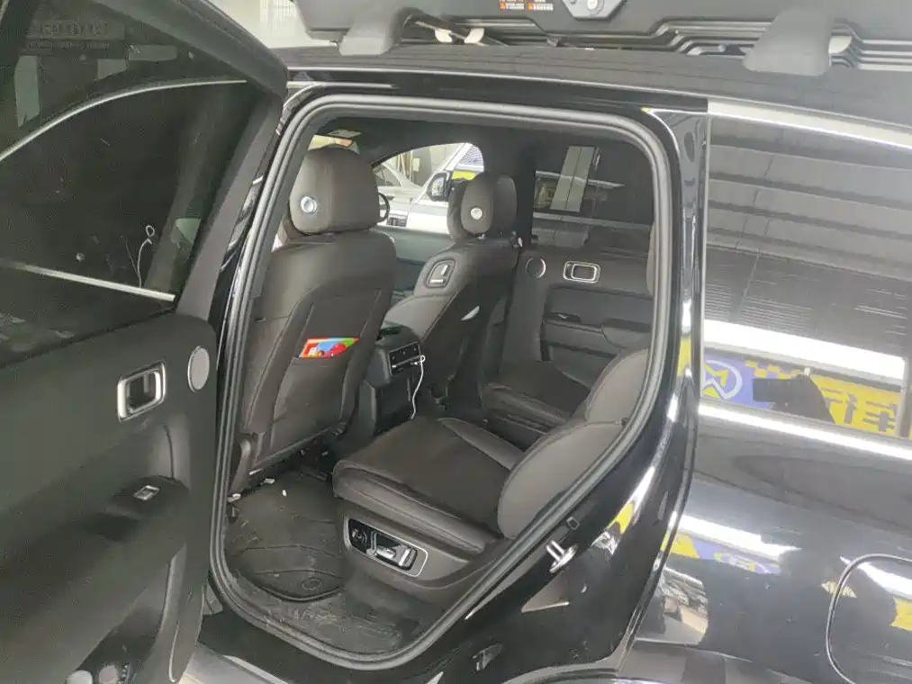 Li Auto Li L8 — миниатюра 3