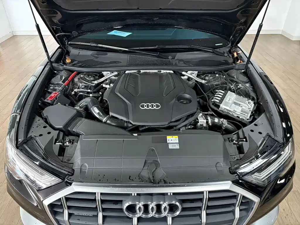 Audi A6 2024 allroad quattro 55 TFSI Premium