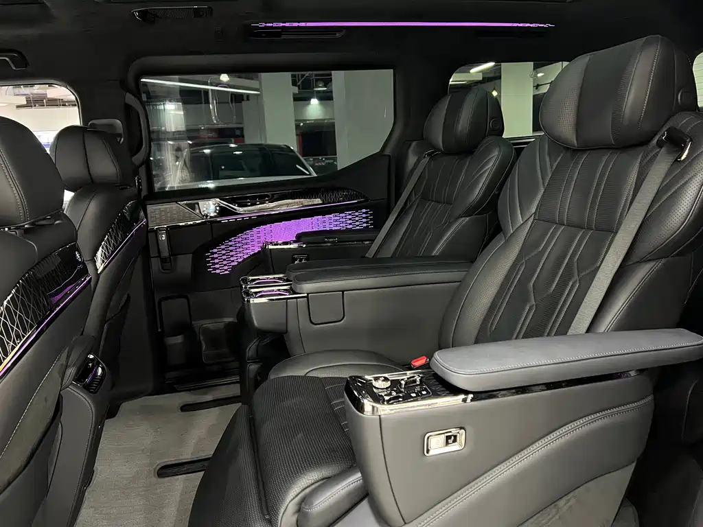 ZEEKR EXTREME KRYPTON 009