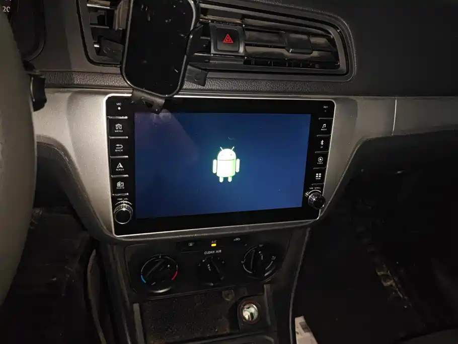 Volkswagen Lavida — миниатюра 13